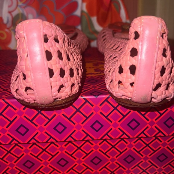 Tory Burch Carlyle Two Tone Pink Woven Leather Flat Sz 8.5 - Picture 5 of 10